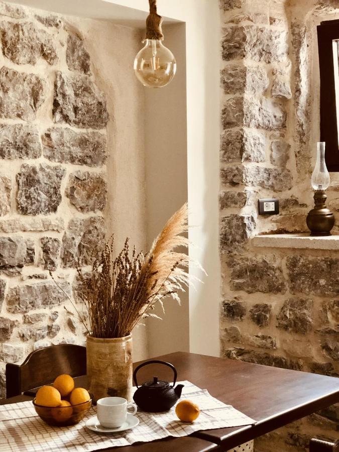 Guesthouse Giraffe Donja Lastva Exterior foto
